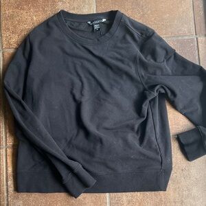 Athleta Women’s Black Crewneck Pullover Sweatshirt